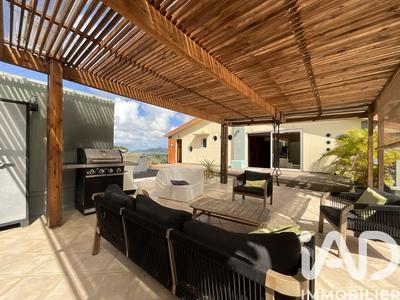 Appartement - 93 m² - 4 pièces