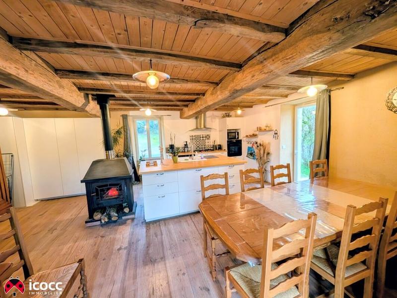 Maison chambre d'hôtes - 221 m² - 8 pièces