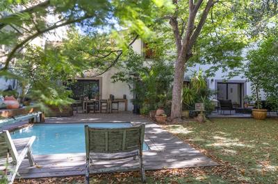 Duplex - 181 m² - 6 pièces