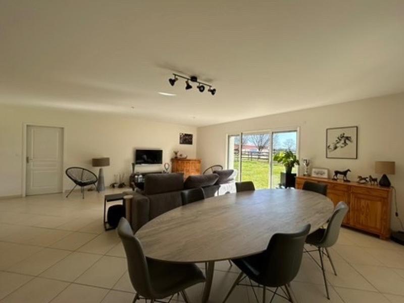 Maison - 152 m² - 7 pièces