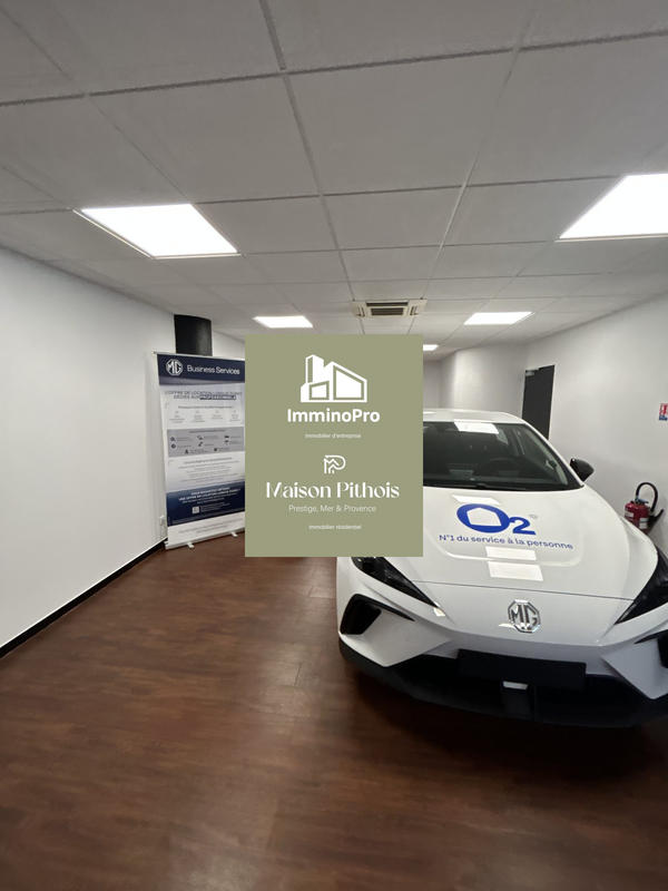 Local commercial - 655 m²