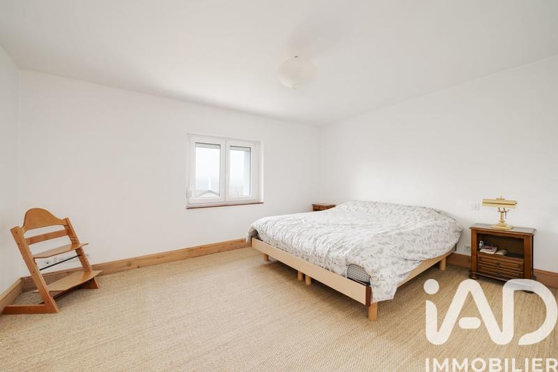 Maison - 253 m² - 8 pièces