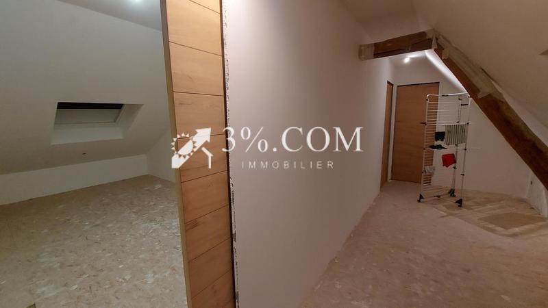 Maison de village - 200 m² - 10 pièces