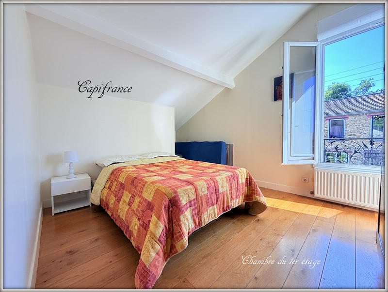 Maison - 185 m² - 8 pièces