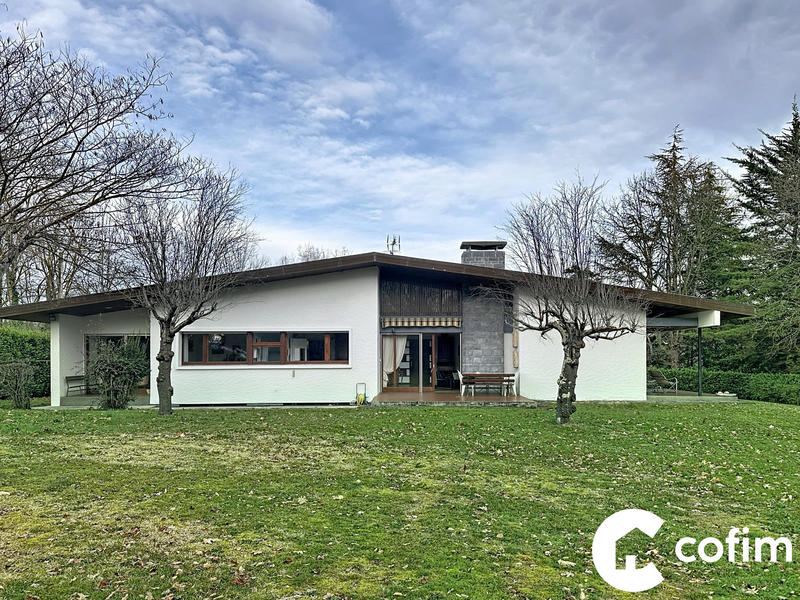 Maison - 172 m² - 7 pièces