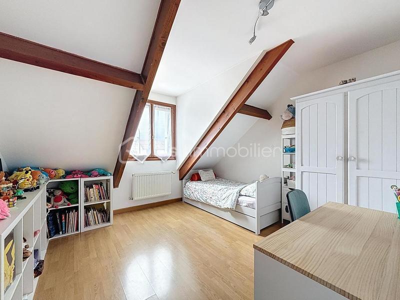 Maison - 104 m² - 5 pièces