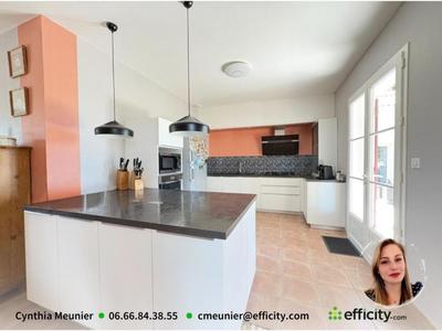 Maison - 157 m² - 7 pièces