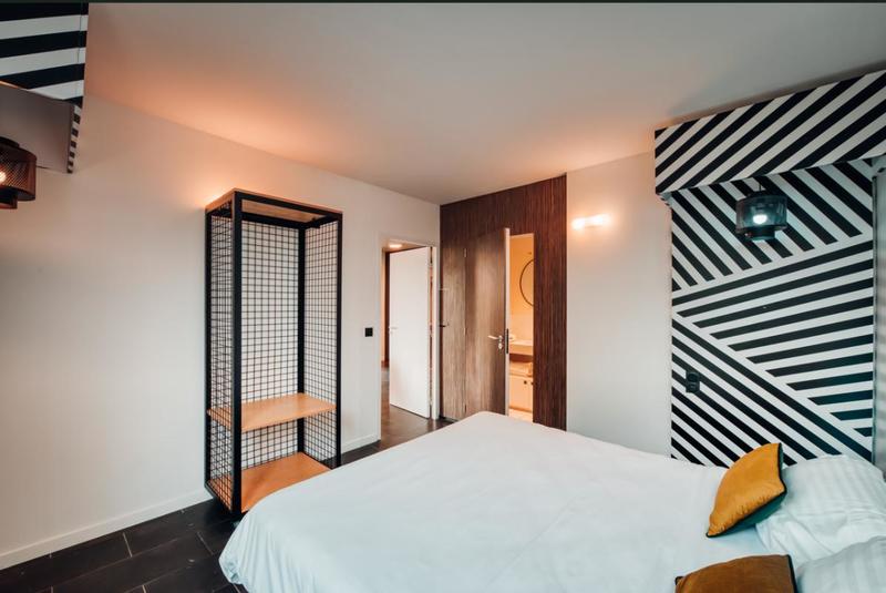 Chambre - 14 m² - 1 pièce