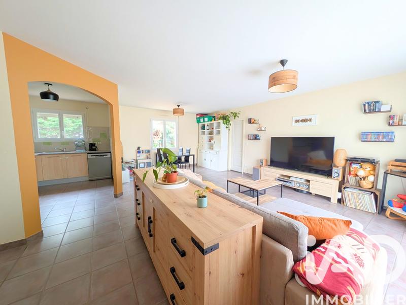 Maison - 96 m² - 5 pièces