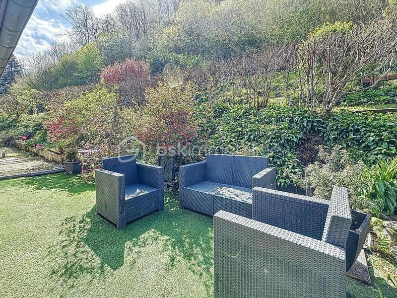 Maison - 94 m² - 5 pièces