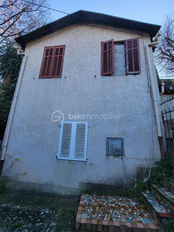 Maison - 62 m² - 2 pièces