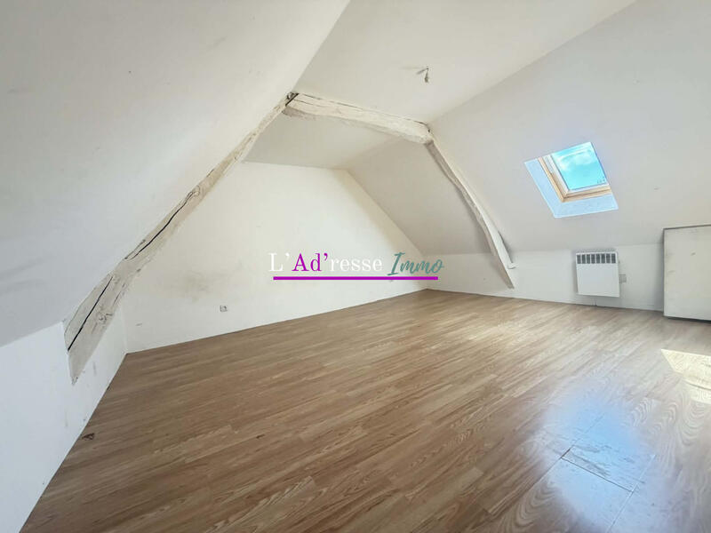 Maison - 103 m² - 5 pièces