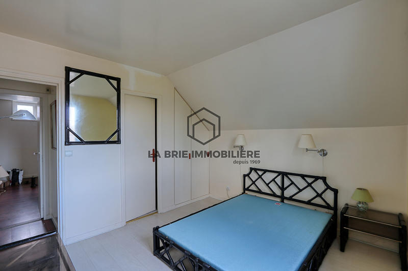 Maison - 170 m² - 7 pièces