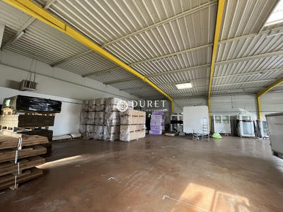 Local d'activités - 460 m²