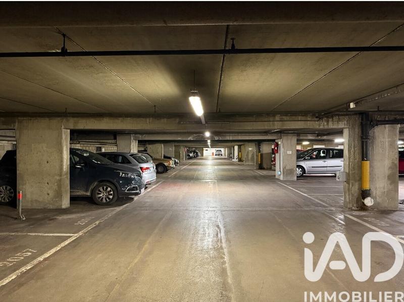 Parking - 10 m²