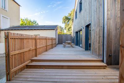 Maison - 99 m² - 6 pièces