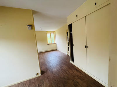 Appartement - 86 m² - 5 pièces