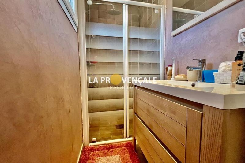 Maison traditionnelle - 105 m² - 4 pièces