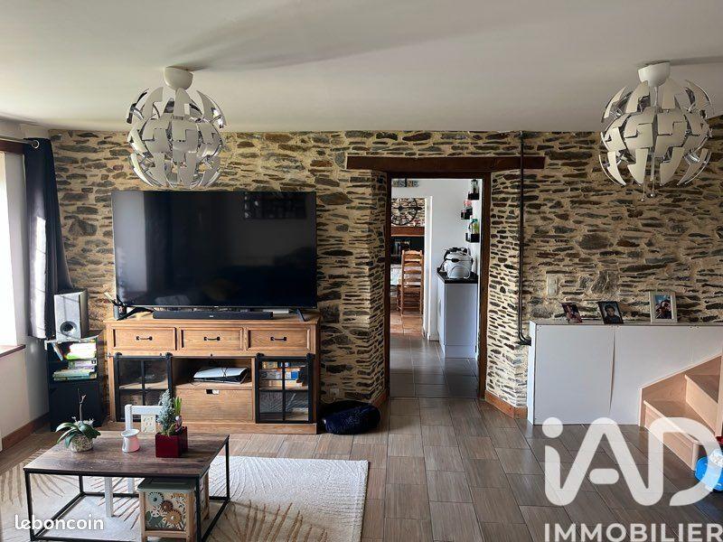 Maison - 134 m² - 5 pièces