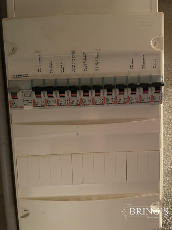 Maison - 196 m² - 6 pièces