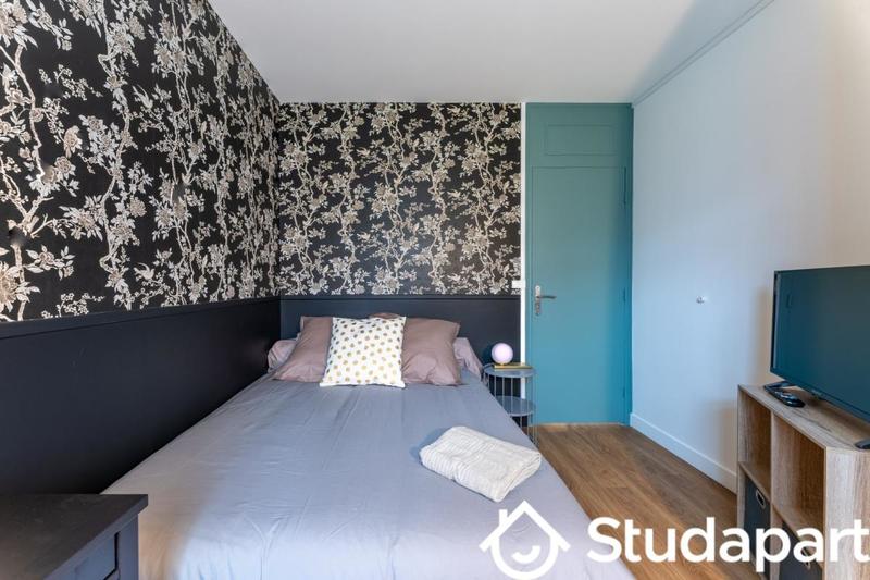 Chambre - 12 m² - 1 pièce