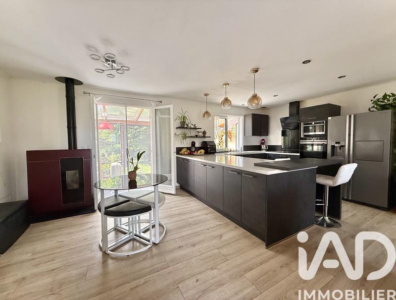 Maison - 75 m² - 4 pièces