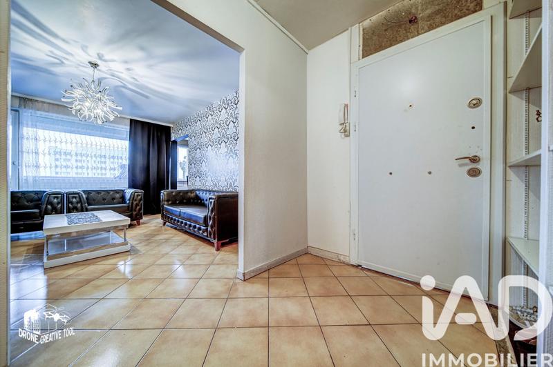 Appartement - 106 m² - 5 pièces