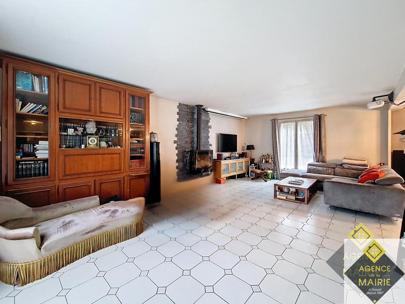 Maison - 132 m² - 6 pièces