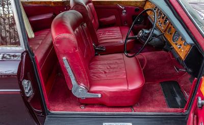 Rolls-Royce Silver Shadow V8