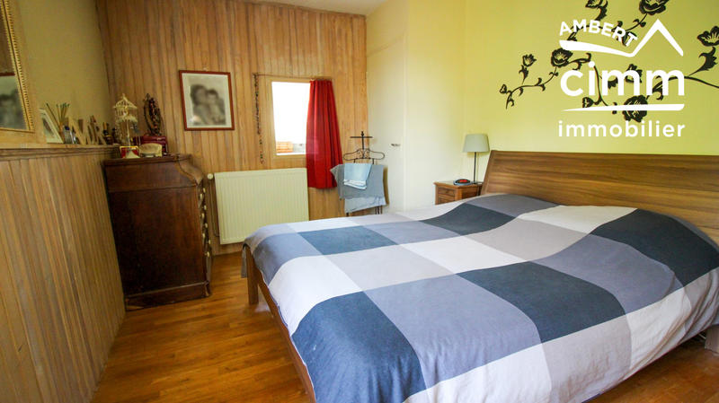 Maison - 208 m² - 8 pièces