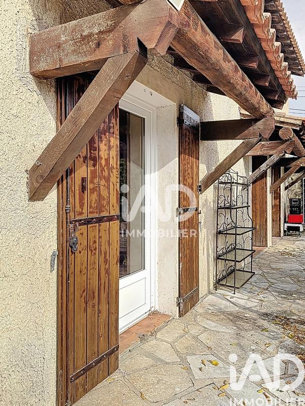 Maison - 269 m² - 7 pièces