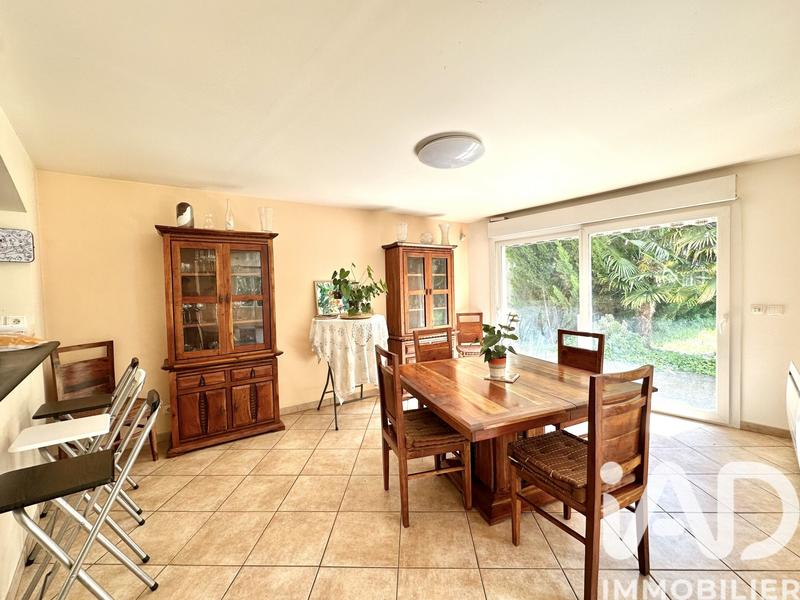 Maison - 163 m² - 6 pièces