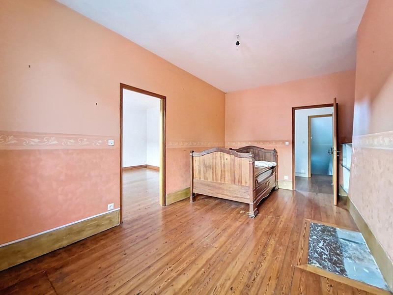 Maison - 136 m² - 7 pièces