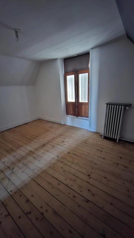 Maison - 149 m² - 7 pièces