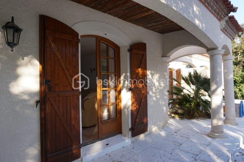 Villa - 140 m² - 5 pièces