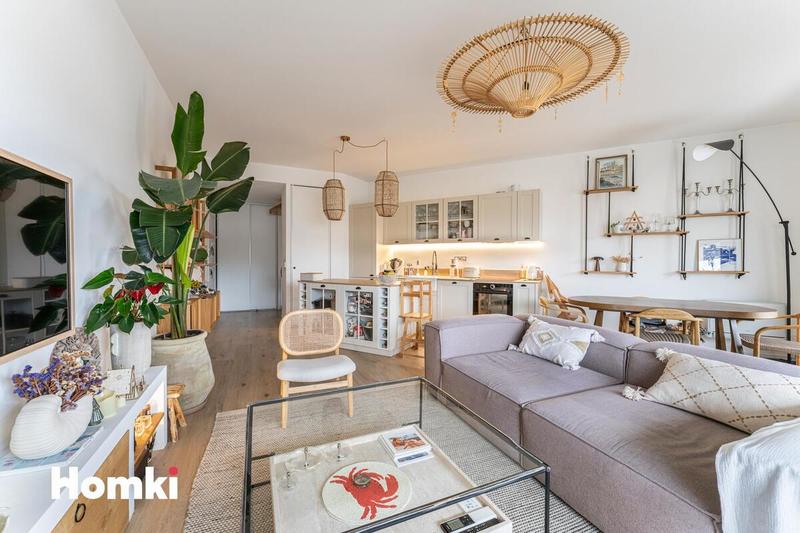 Appartement - 80 m² - 3 pièces