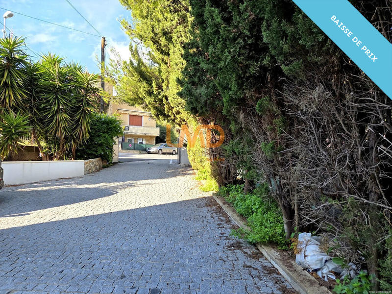 Appartement - 90 m² - 4 pièces