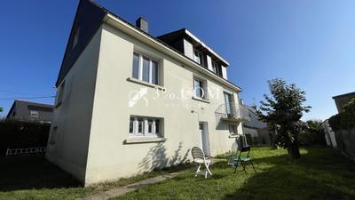 Maison - 133 m² - 6 pièces