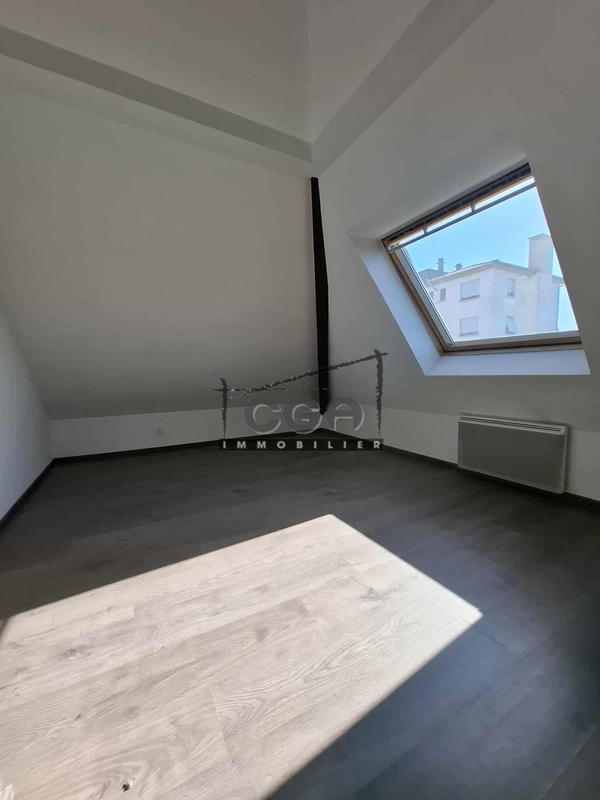 Appartement - 77 m² - 3 pièces