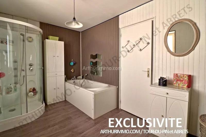 Maison - 159 m² - 5 pièces