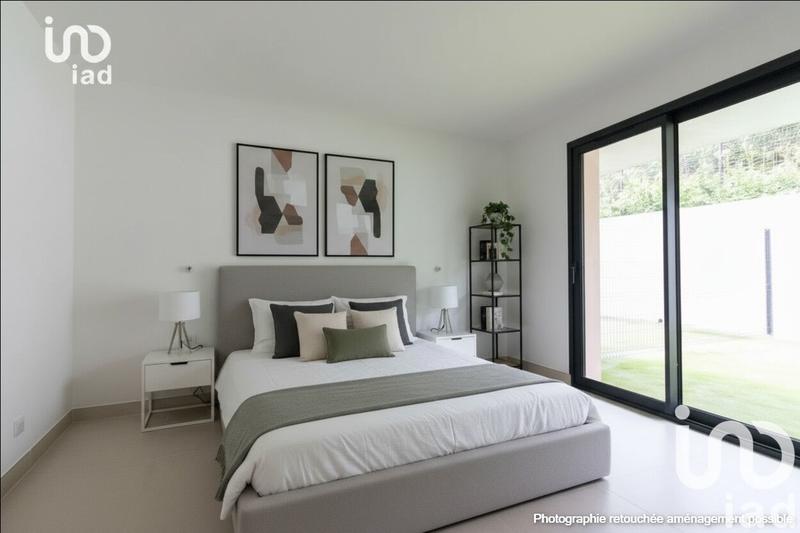 Appartement - 92 m² - 4 pièces