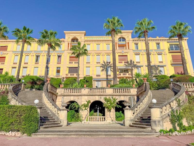 Appartement - 60 m² - 2 pièces