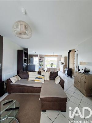 Maison - 85 m² - 4 pièces