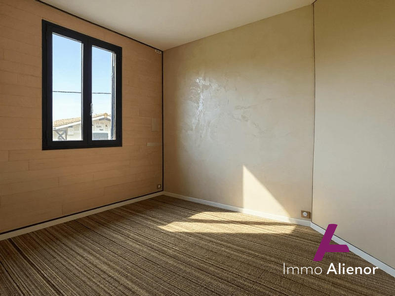 Maison contemporaine - 141 m² - 6 pièces