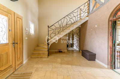 Villa - 427 m² - 14 pièces