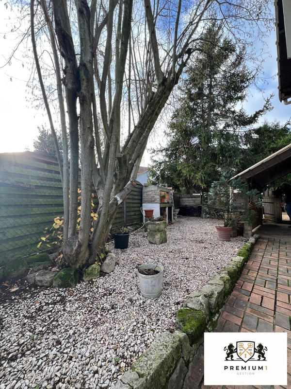 Maison - 161 m² - 6 pièces