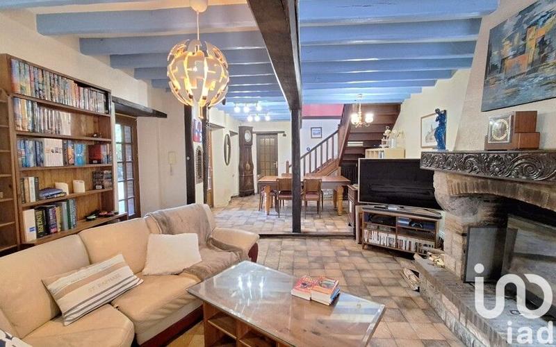 Maison de ville - 202 m² - 7 pièces