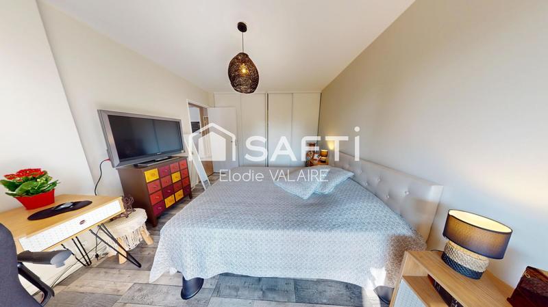 Appartement - 81 m² - 4 pièces