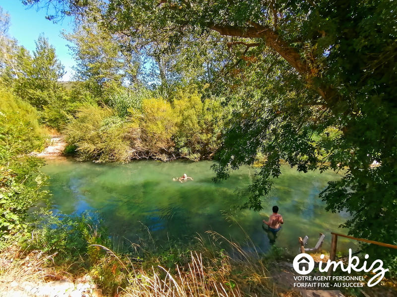 Maison - 358 m² - 14 pièces