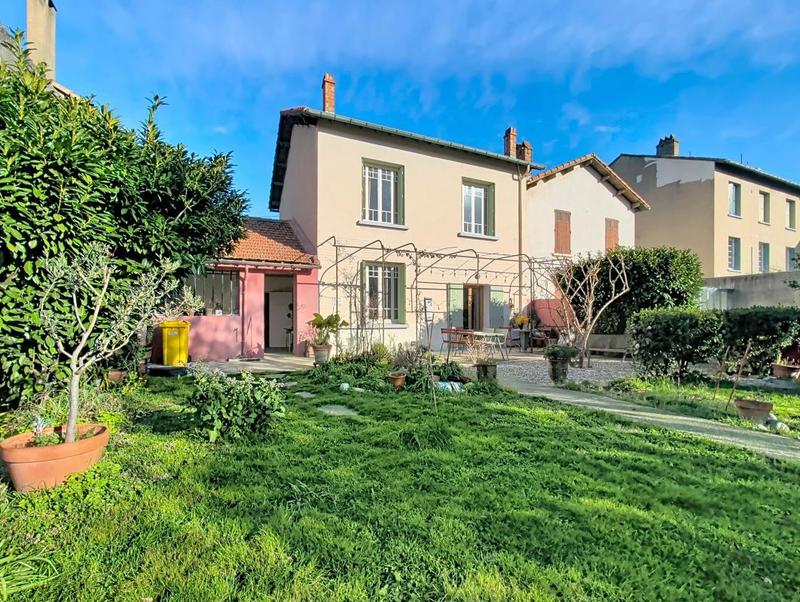 Maison de ville - 123 m² - 4 pièces